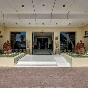 3* Апарт-отель Beach Hotel Apartment